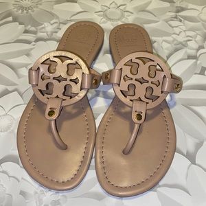Tory Burch sandal womens size #8 no box